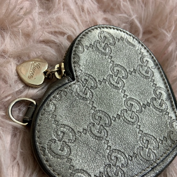 -SOLD- Gucci heart monogram coin pouch men wallet - Picture 3 of 5